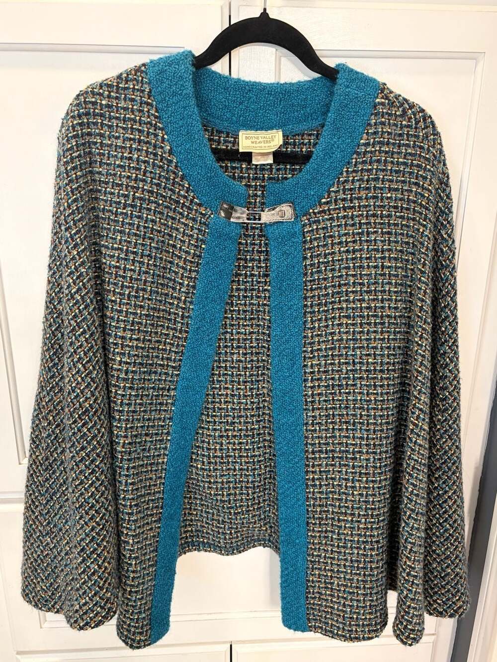 Boyne Valley Weavers Vintage Handcrafted in Ireland Wool Blend Cape Size Plus